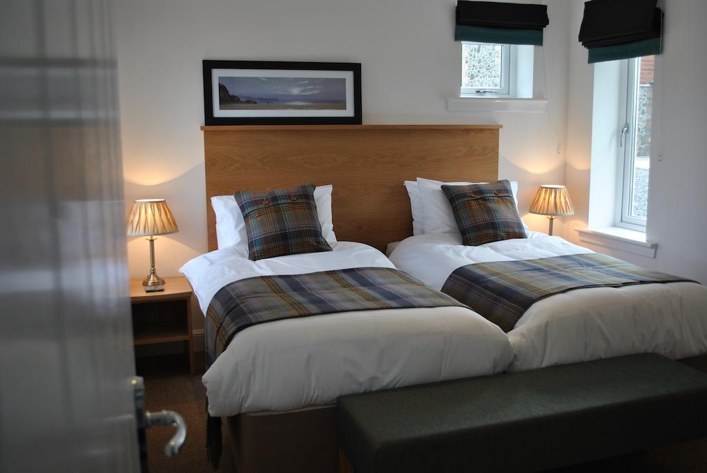 Elderburn Lodges St Andrews Room photo